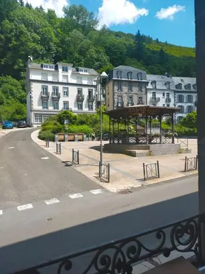 Vue générale sur la montagne ou vue sur la montagne depuis l'appartement
