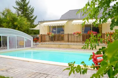 Piscine de l'établissement Domaine de la Moretie ou située à proximité