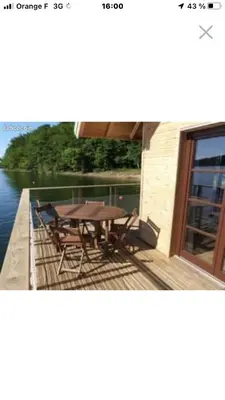 Balcon ou terrasse dans l'établissement Les chalets flottants de Capucine