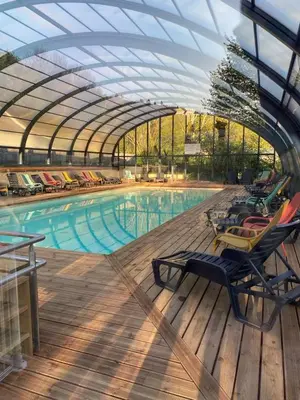 Piscine de l'établissement Mobil-home 159 camping Les Clarines ou située à proximité
