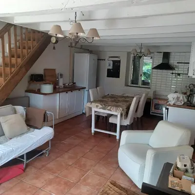 Cuisine ou kitchenette dans l'établissement Gîte des Landes Mont d Ambazac