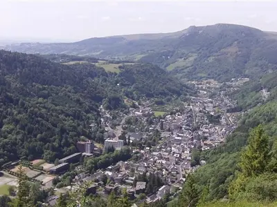Vue générale sur la montagne ou vue sur la montagne depuis la maison de vacances