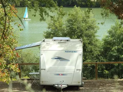 Plan de l'établissement Mobile-home avec 2 chambres 4 personnes, terrasse - API-1-52-1124