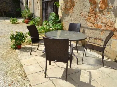 Terrasse ou espace extérieur de l'établissement Holiday Home Tannat mit Wallbox by Interhome