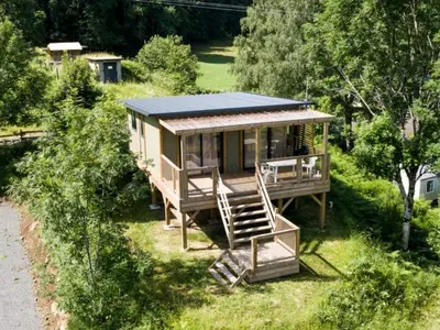 Jardin de l'établissement Mobil-home cosy 5 pers avec terrasse - API-1-52-1240
